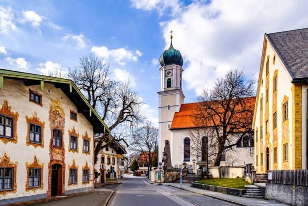 Country Roads of Bavaria, Switzerland & Austria (Classic)