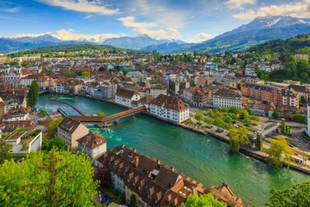 Country Roads of Bavaria, Switzerland & Austria (Small Groups)