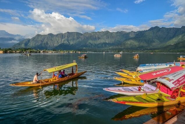 10 Days - Delhi Agra Jaipur with Kashmir Tour